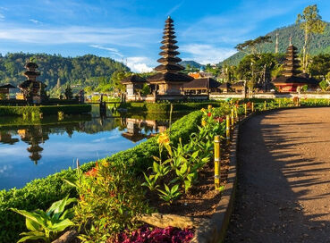 Endonezya Malezya Bali Turu 12 Gün EJ001